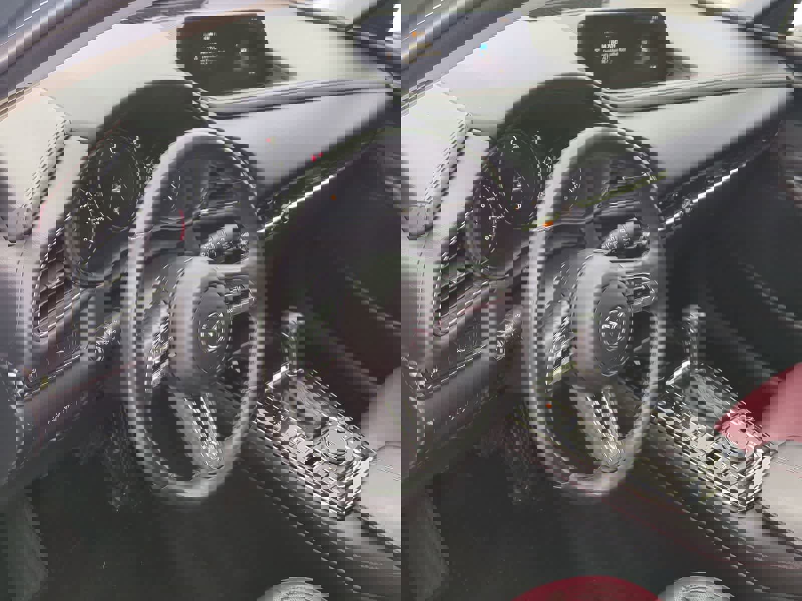 Used 2023 MAZDA CX-30 AWD 2.5 S w/ Preferred Package image 2