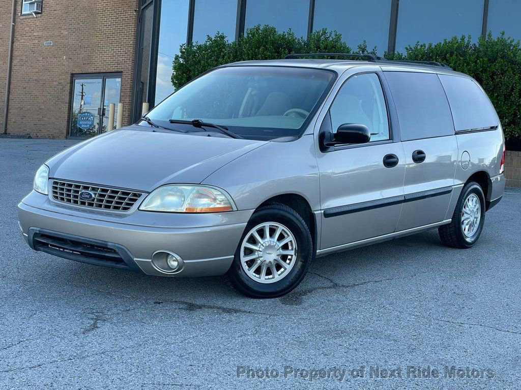 Used 2002 Ford Windstar LX FWD image 1