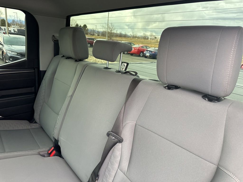 Used 2022 Toyota Tundra SR5 w/ SR5 Convenience Package image 21