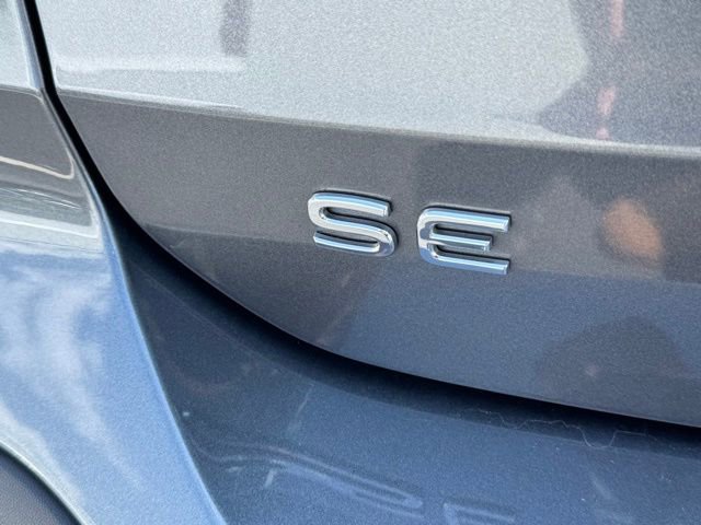 Used 2024 Volkswagen Taos SE image 7