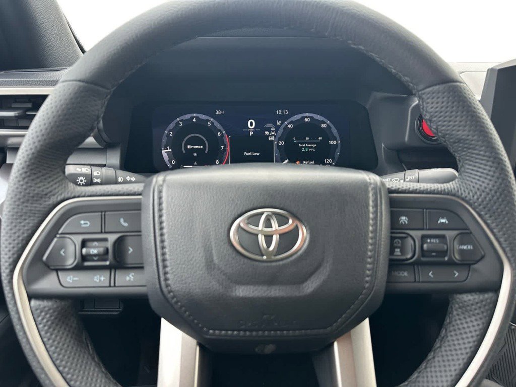 New 2025 Toyota Tacoma TRD Off-Road image 15