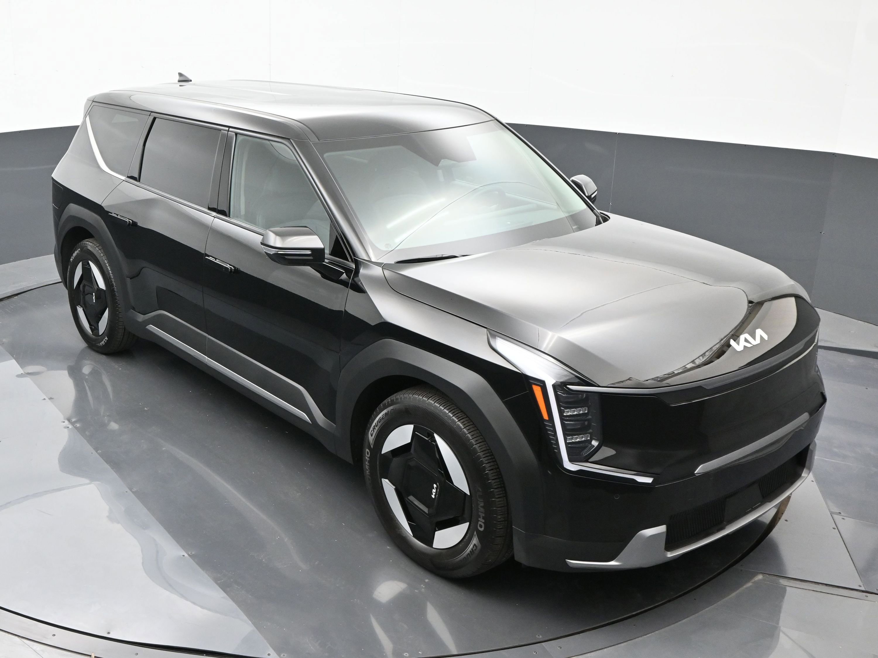 Used 2024 Kia EV9 Light image 27