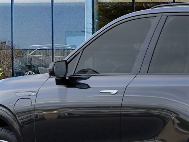 New 2026 Cadillac Vistiq Sport w/ LPO, Floor Liner Package image 12