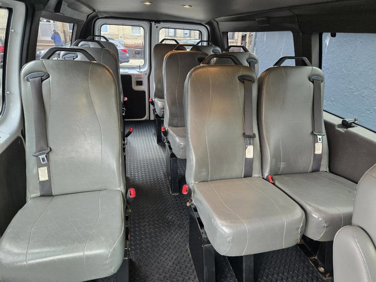 Used 2013 Ford E-250 and Econoline 250 w/ PWR Group image 7