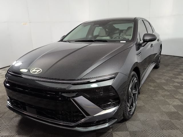 New 2026 Hyundai Sonata SEL FWD image 1
