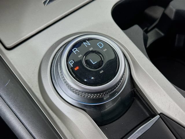 Used 2022 Ford Explorer XLT AWD/4WD image 27