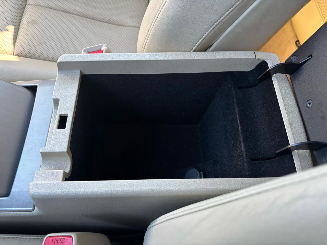 Used 2008 INFINITI FX35 AWD w/ Touring Pkg image 31