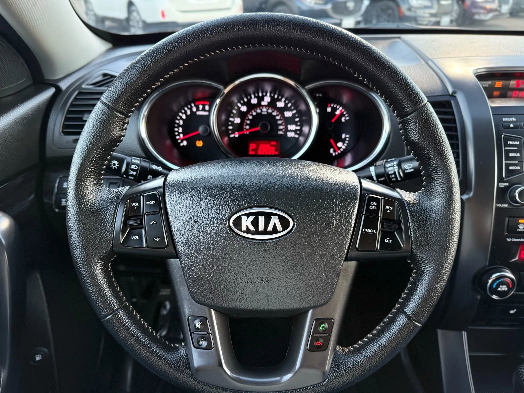 Used 2013 Kia Sorento EX AWD/4WD image 23