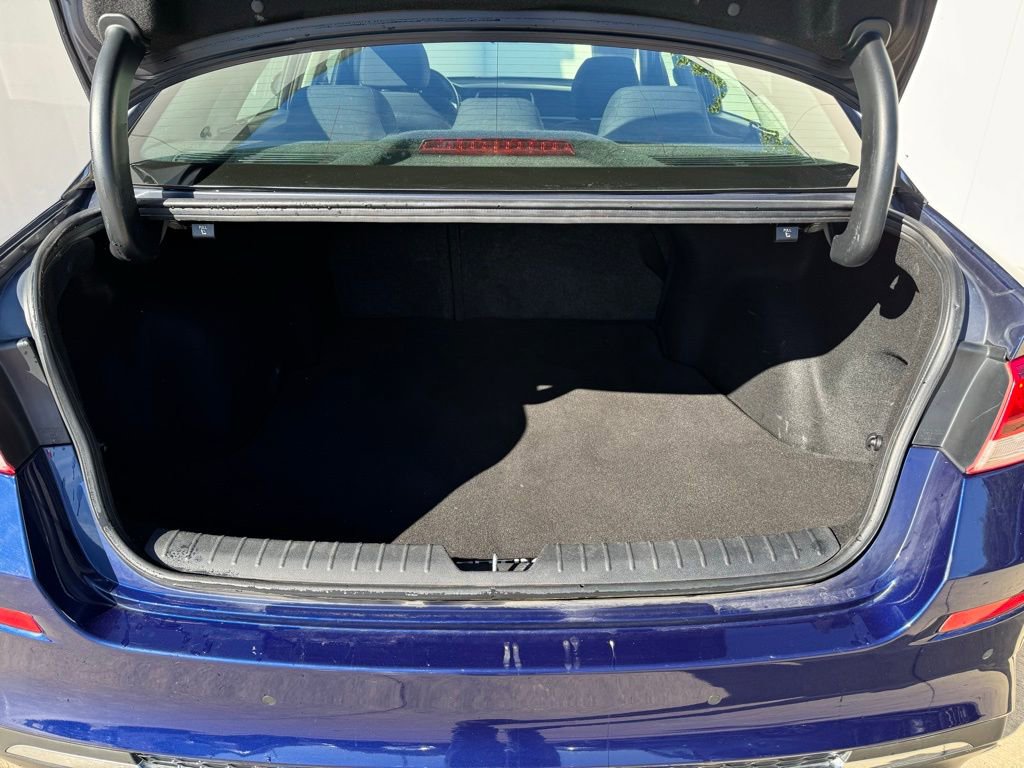 Used 2019 Kia Optima LX image 14