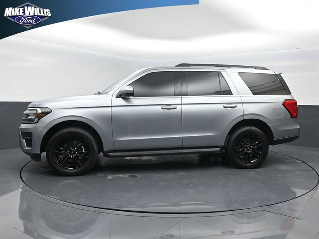 Used 2024 Ford Expedition XLT RWD image 4
