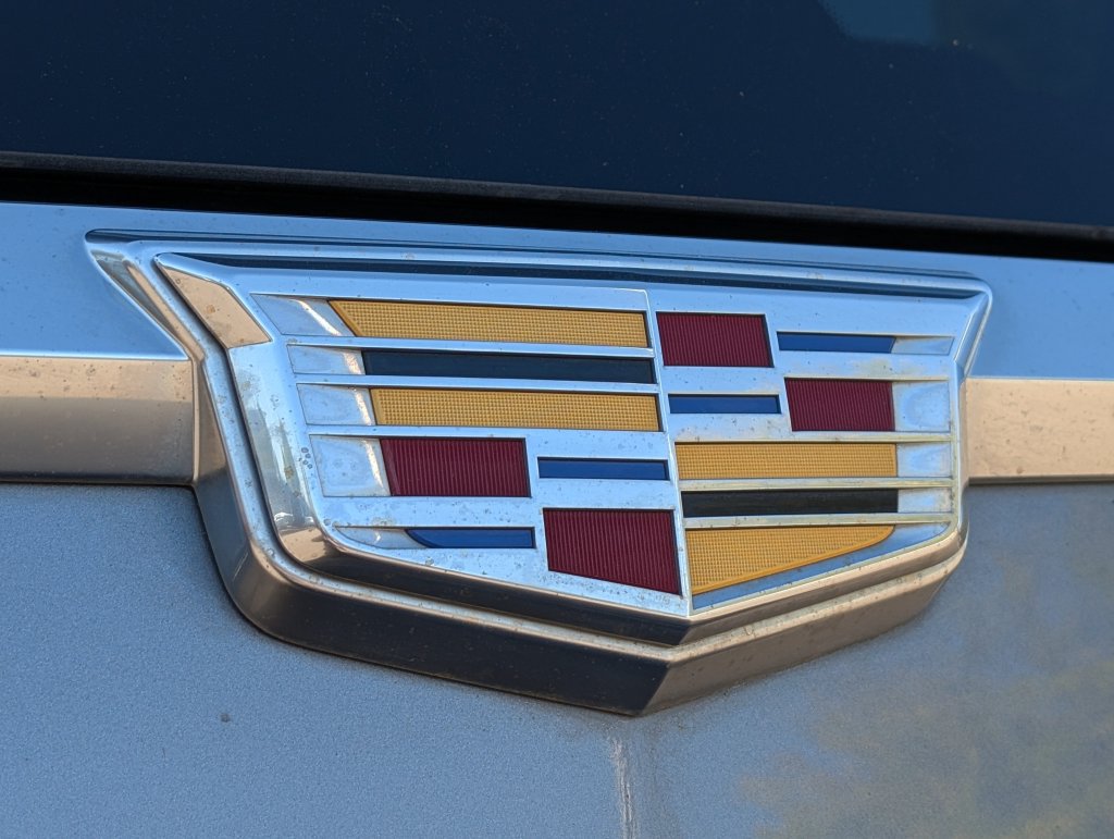 Used 2019 Cadillac Escalade Luxury AWD/4WD image 11