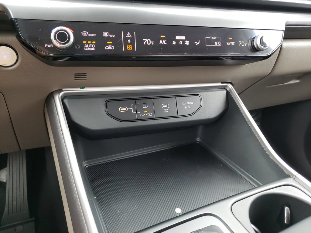 New 2026 Kia Carnival FWD image 20