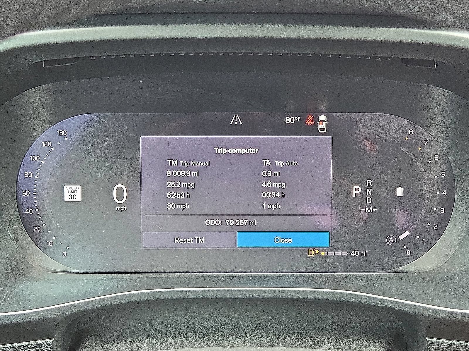 Used 2023 Volvo XC40 B5 Plus AWD/4WD image 26