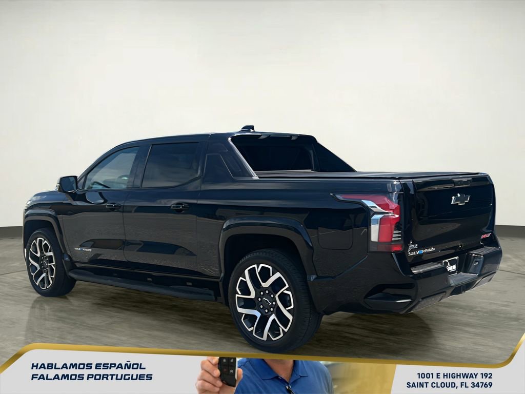 Certified 2025 Chevrolet Silverado EV RST AWD/4WD image 4