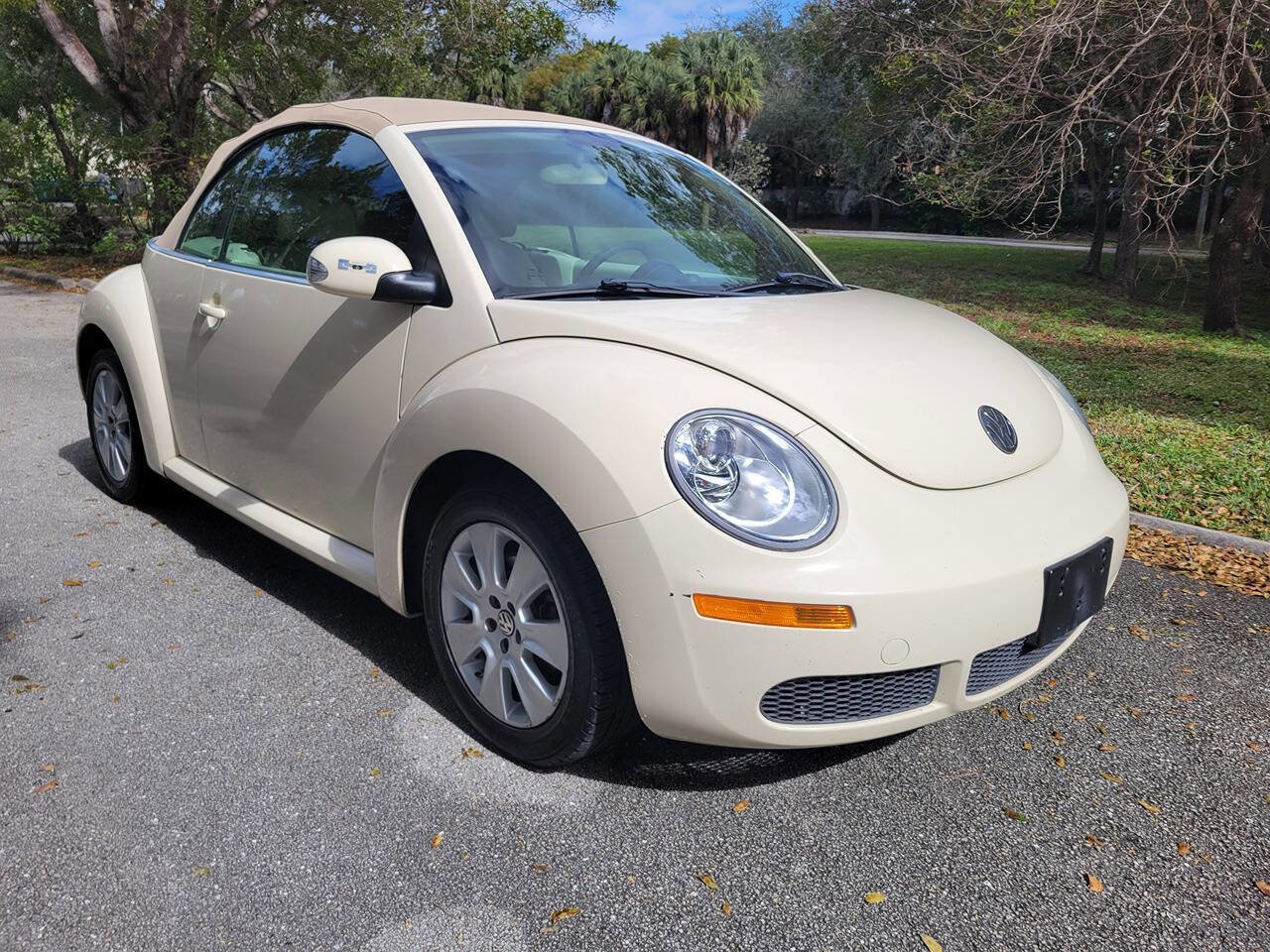 Used 2008 Volkswagen Beetle S