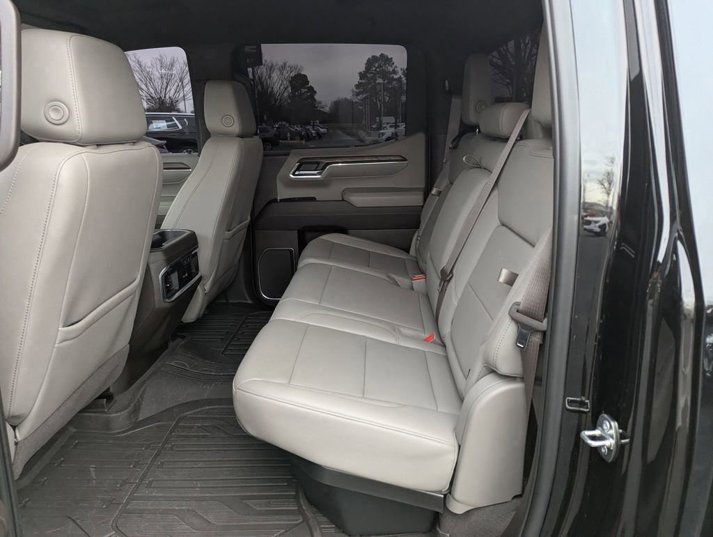Used 2023 GMC Sierra 1500 SLT w/ SLT Convenience Package image 15