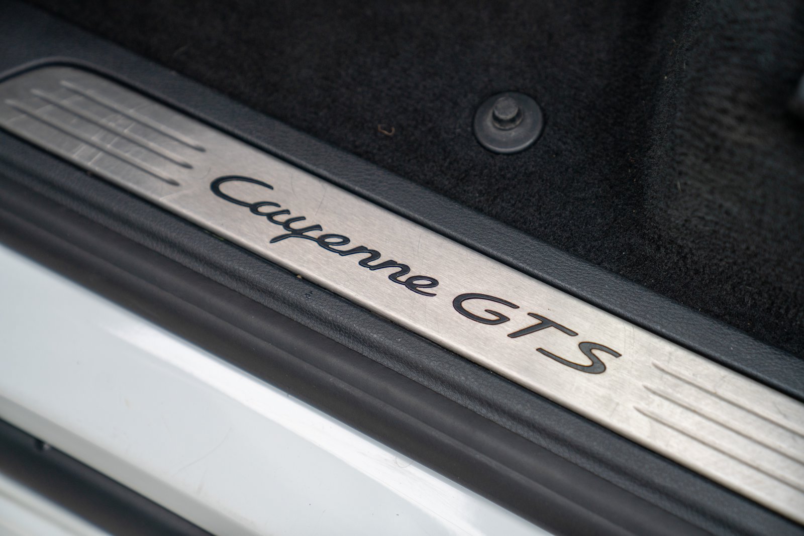 Used 2016 Porsche Cayenne GTS AWD/4WD image 12
