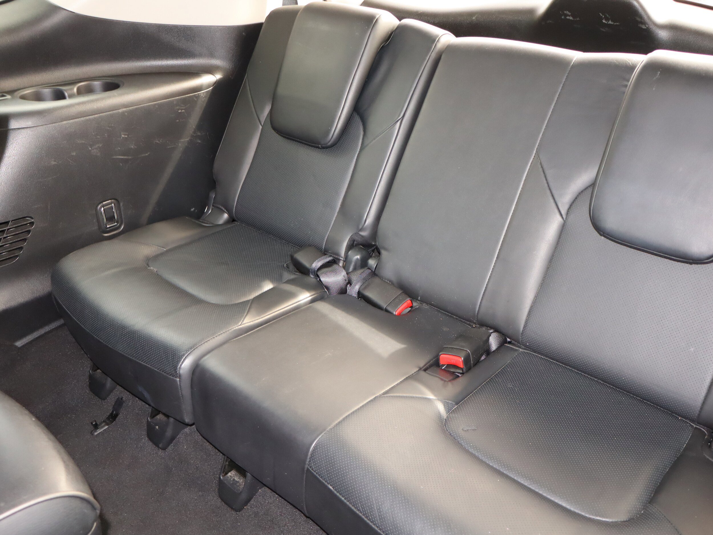 Used 2021 INFINITI QX80 Luxe AWD/4WD image 16