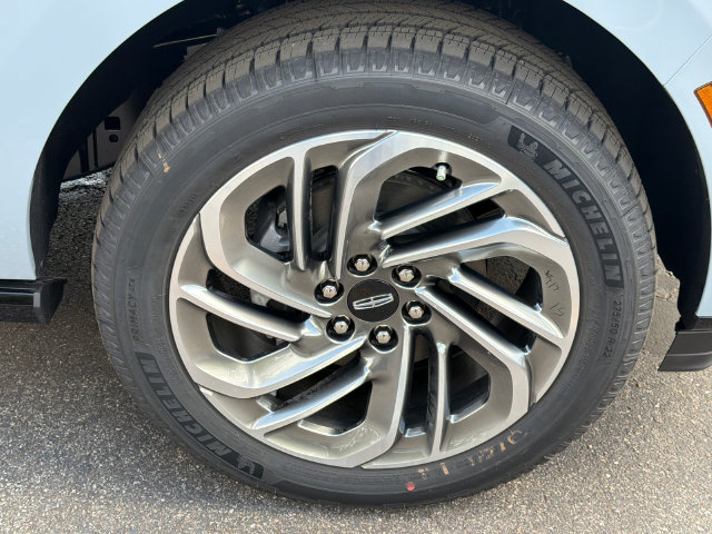 New 2027 Lincoln Navigator L Reserve AWD/4WD image 13