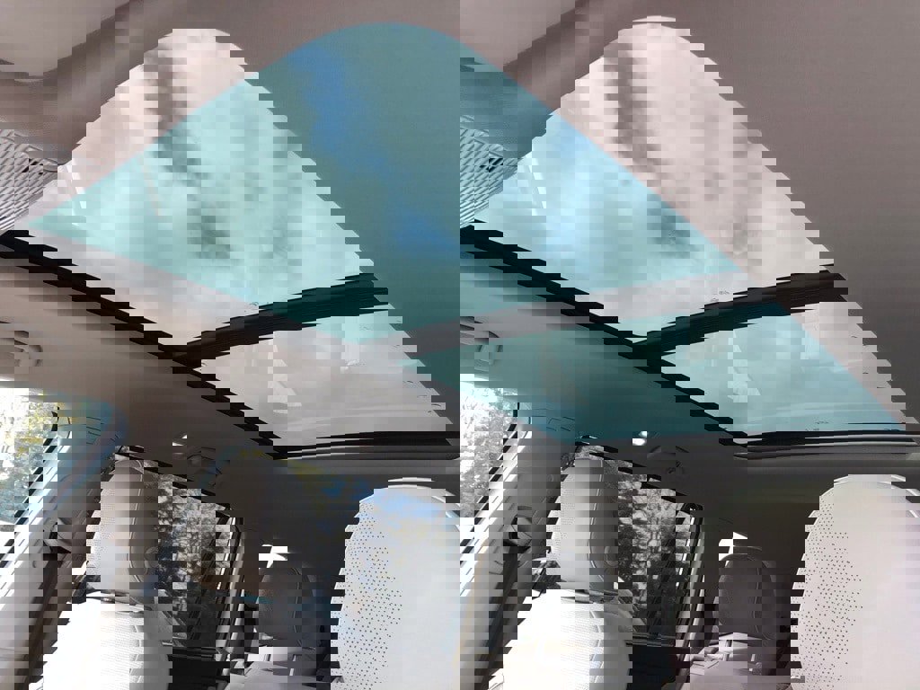 New 2025 Volkswagen Atlas SEL Premium R-Line image 15