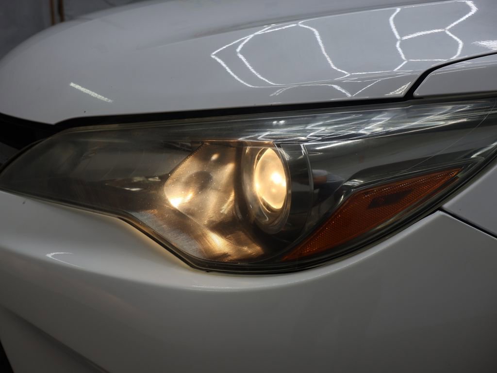 Used 2015 Toyota Camry SE FWD image 37