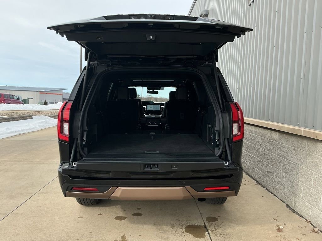 Used 2025 Ford Expedition Max King Ranch image 25