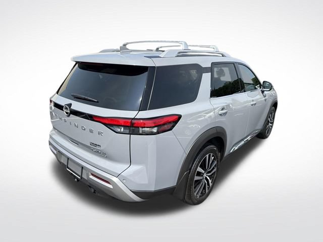 Used 2025 Nissan Pathfinder Platinum AWD/4WD image 7