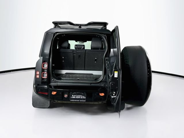 Used 2023 Land Rover Defender 90 X AWD/4WD image 6