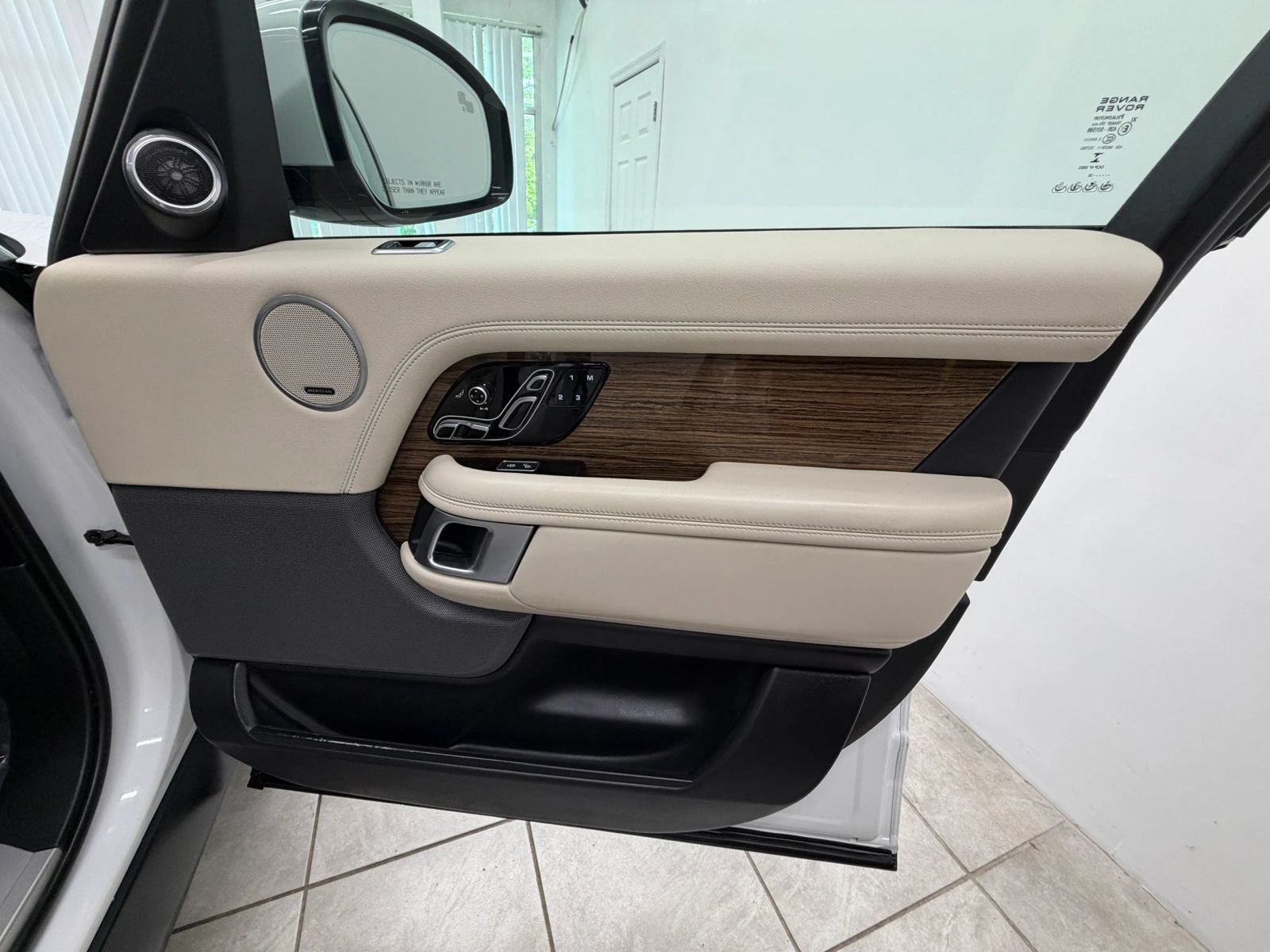 Used 2020 Land Rover Range Rover HSE AWD/4WD image 20