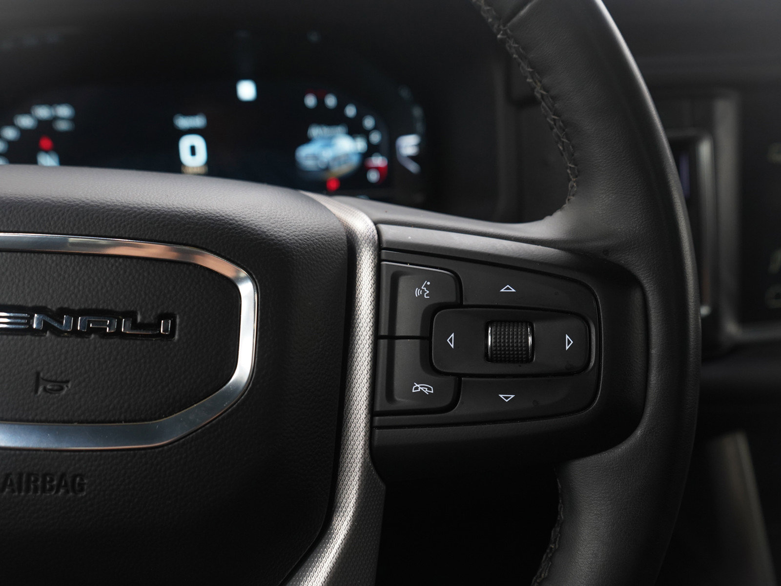 Used 2023 GMC Yukon XL Denali w/ Max Trailering Package image 30