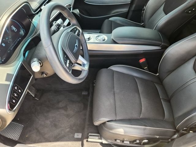Used 2024 Genesis GV70 2.5T w/ Sport Prestige Package AWD/4WD image 12
