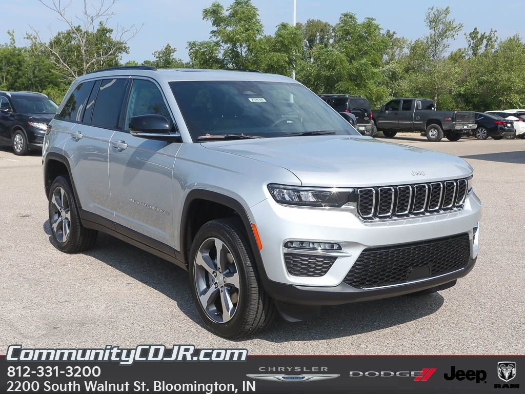New 2025 Jeep Grand Cherokee Limited