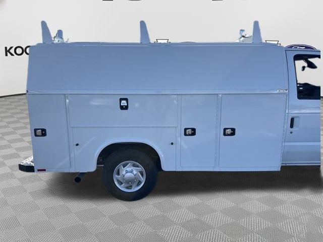 New 2026 Ford E-350 and Econoline 350 Super Duty w/ Power Equipment Group RWD image 14