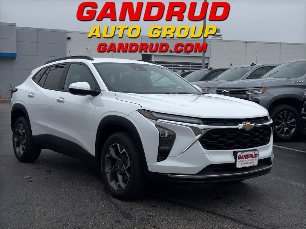 Used 2024 Chevrolet Trax LT w/ Driver Confidence Package