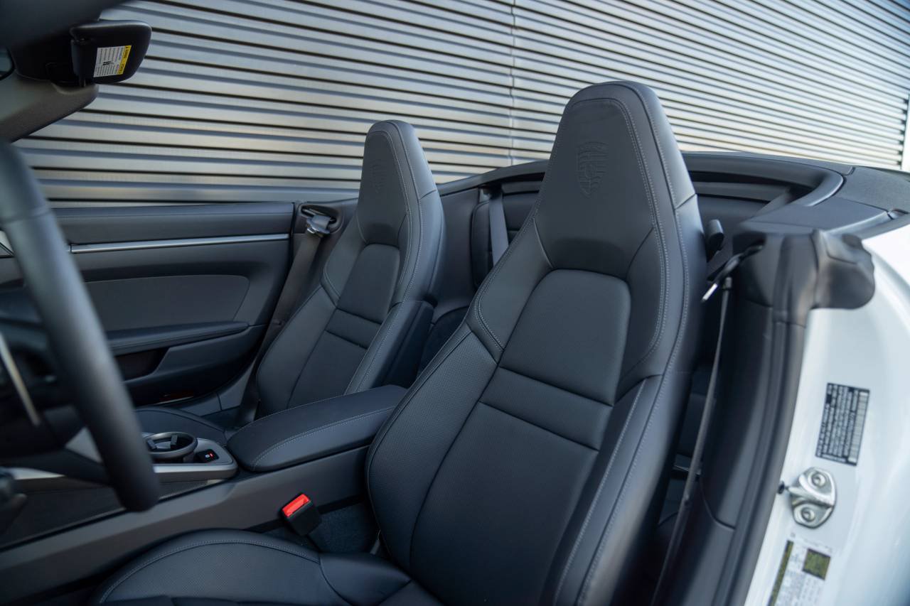 New 2026 Porsche 911 Carrera RWD image 5