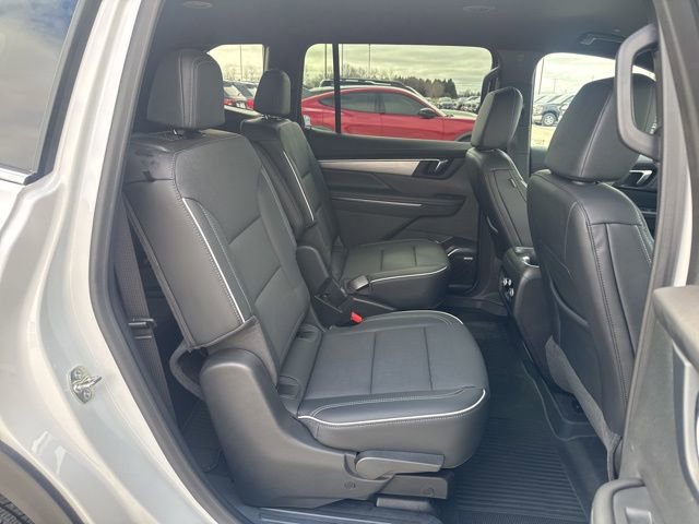 Used 2025 Buick Enclave Preferred w/ Trailering Package, 5000 lbs. image 15