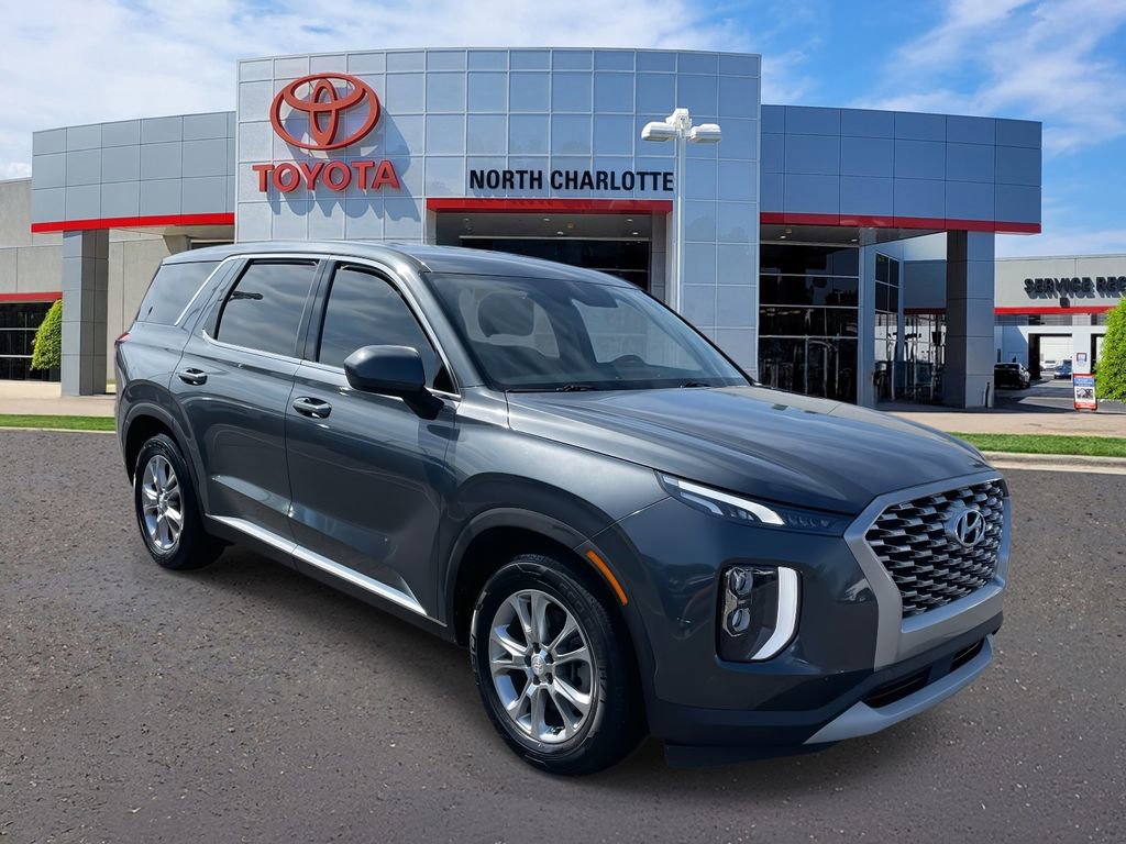 Used 2021 Hyundai Palisade SE image 3