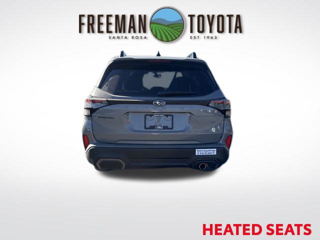Used 2025 Subaru Forester Limited AWD/4WD image 6