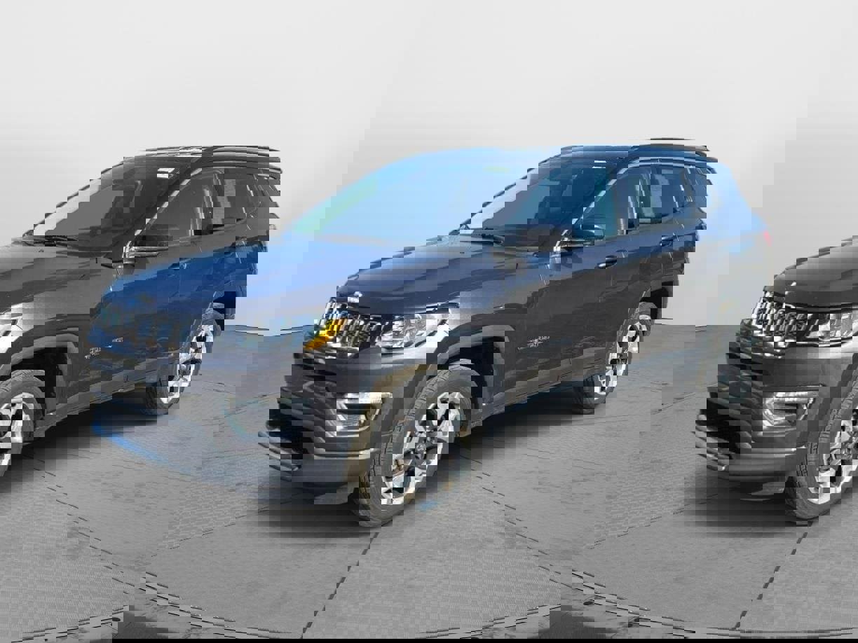 Used 2018 Jeep Compass Limited image 4