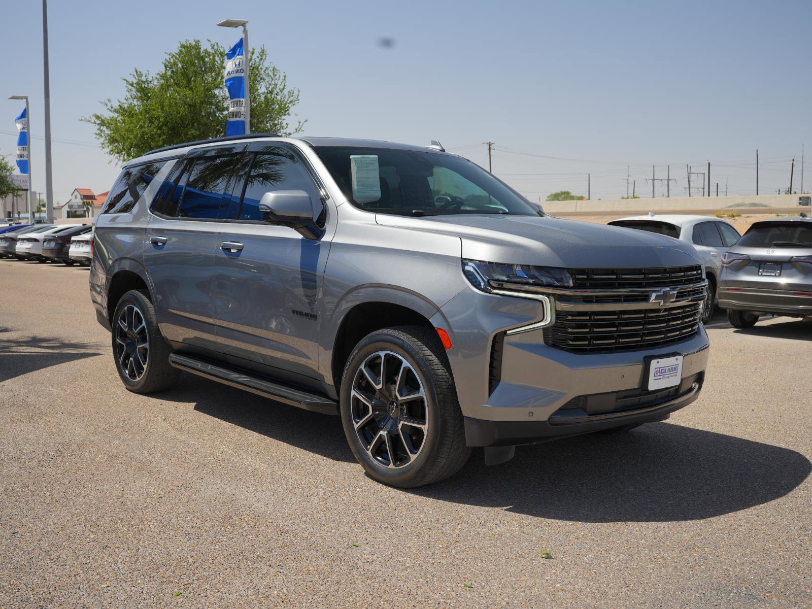 Used 2021 Chevrolet Tahoe RST w/ Luxury Package image 3