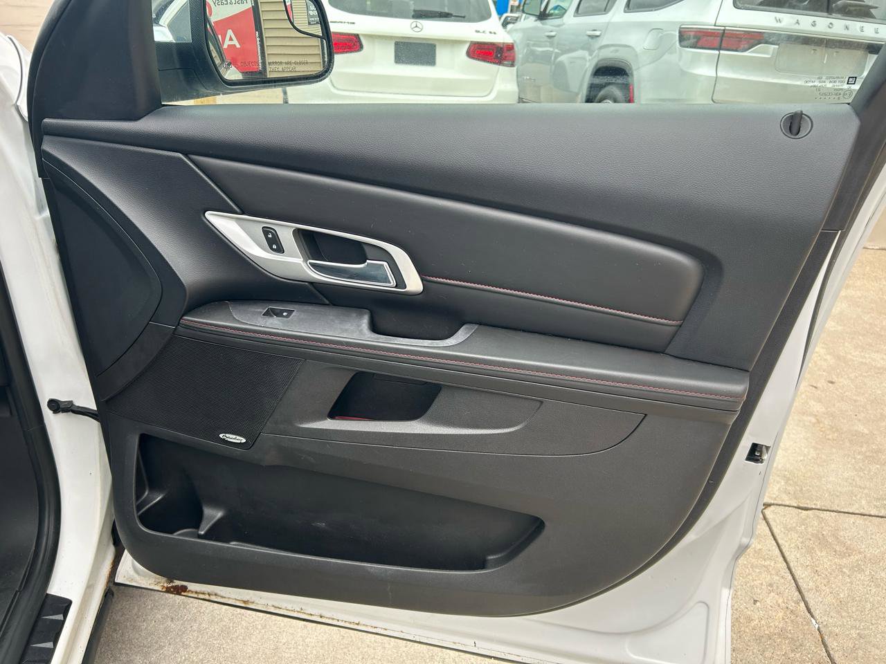 Used 2013 GMC Terrain SLT FWD image 19