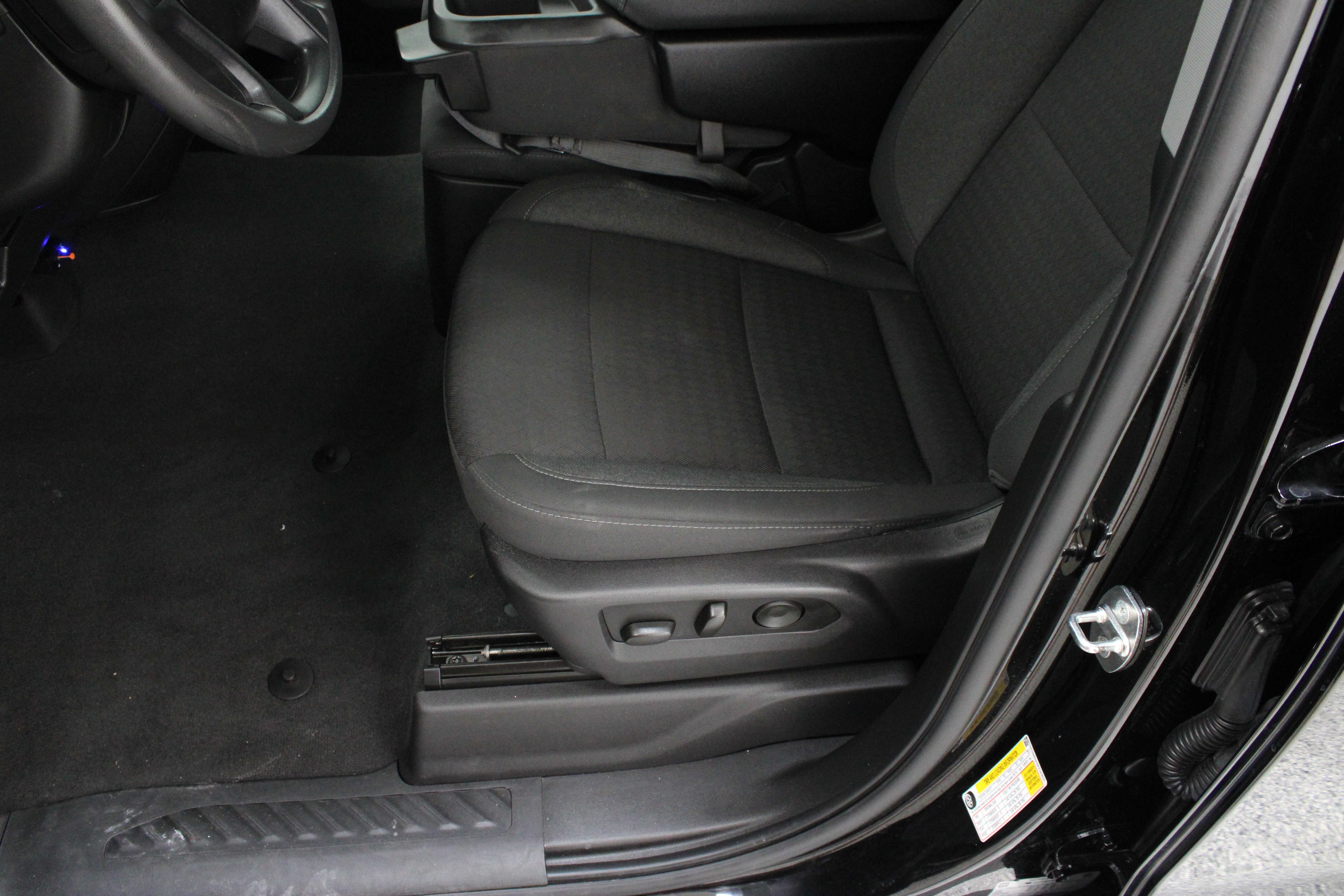Used 2024 Chevrolet Silverado 1500 Custom RWD image 16
