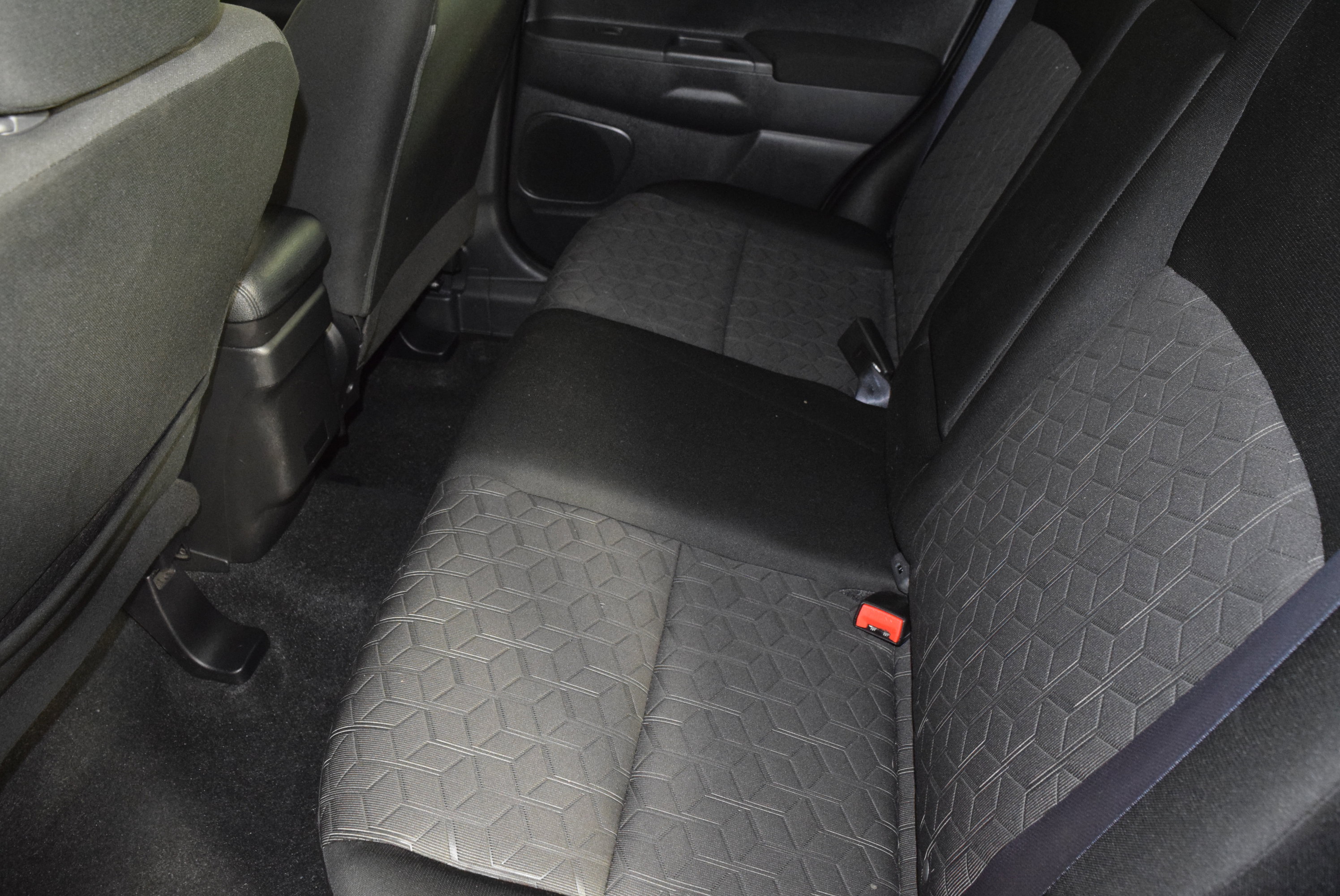 Used 2023 Mitsubishi Outlander Sport ES AWD/4WD image 46