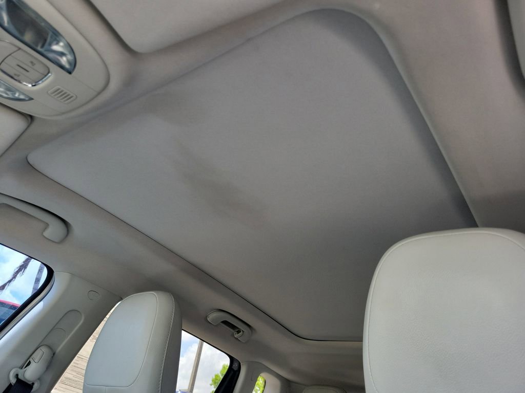 Used 2018 Jeep Compass Latitude image 27