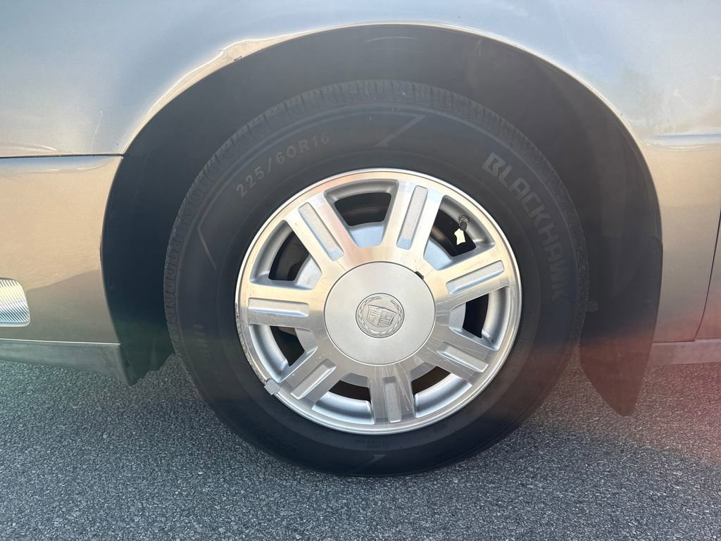 Used 2003 Cadillac De Ville w/ Trunk Convenience Package image 13