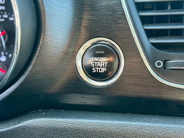 Used 2020 Kia Sedona EX image 31