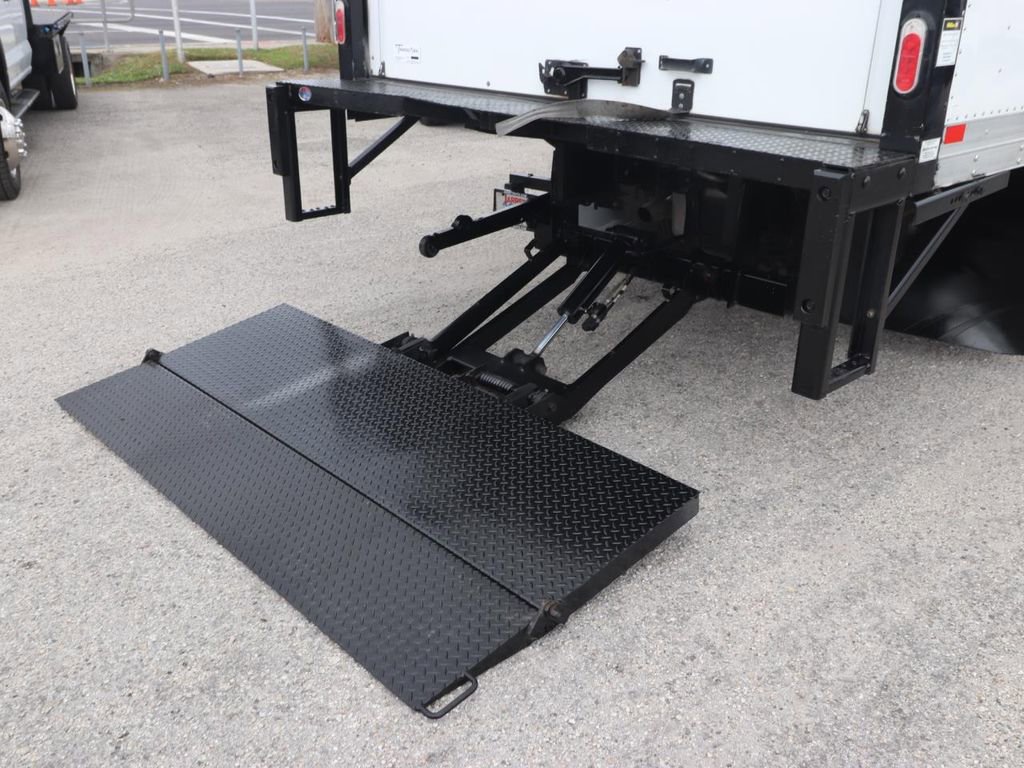 Used 2024 Isuzu NPR image 4