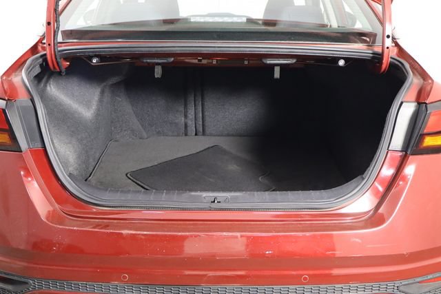 Used 2021 Nissan Altima 2.5 SV FWD image 17