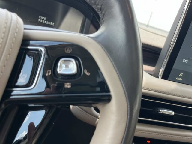 Used 2023 Lincoln Aviator Reserve w/ Equipment Group 201A AWD/4WD image 36