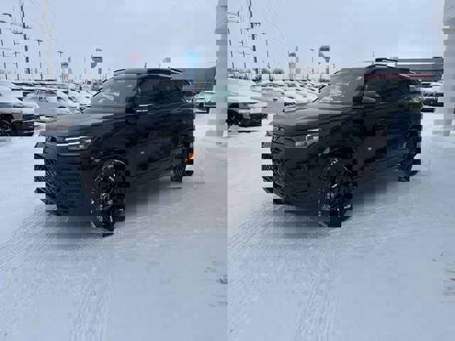 New 2026 Volkswagen Tiguan SE R-Line image 2